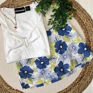 Vintage Floral Print Mini Skirt